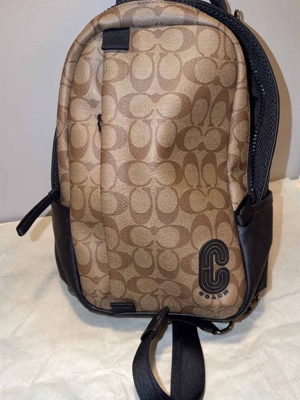 Coach Edge Pack 89909 Signature Canvas Leather Sling Crossbody Brand New